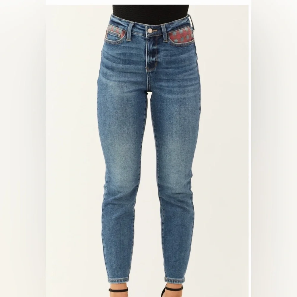 Judy Blue High Rise Blue Jeans with Patterned Pockets - Picture 9 of 9